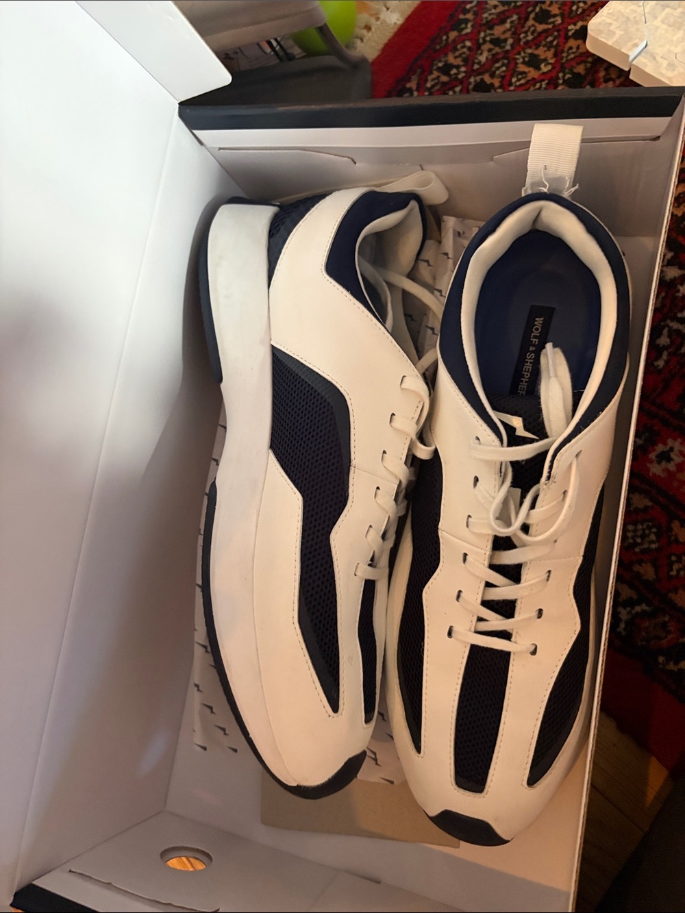 Wolf & Shepherd Men's White and Navy Performance Sneaker - Toro Max Sport